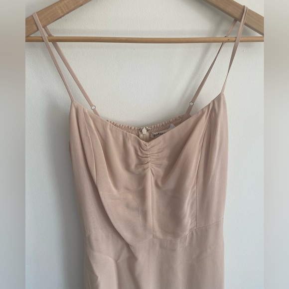 Reformation Emersyn Dress in Champagne - Picture 9 of 9